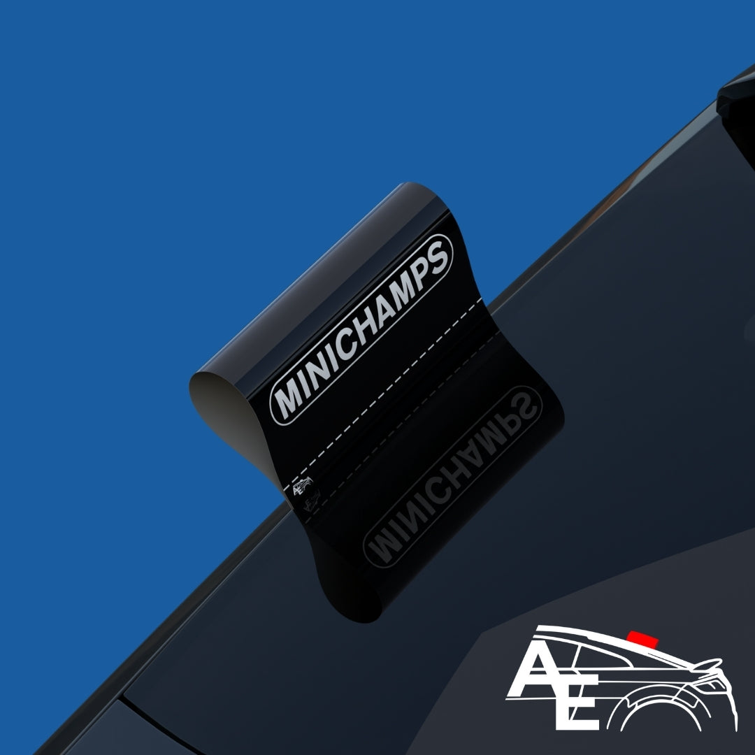 Auto Etiketa Minichamps